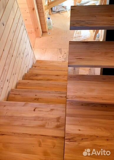 Металлокаркас для лестницы 