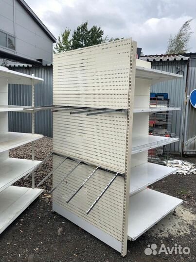 Стеллажи металлические перфорированные в магазин
