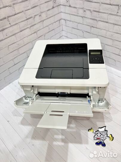 Принтер HP LaserJet Pro M404dn