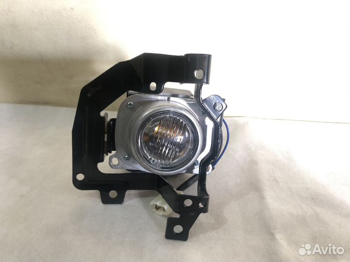 Туманная фара Митсубиси Лансер IX mitsubishi lance