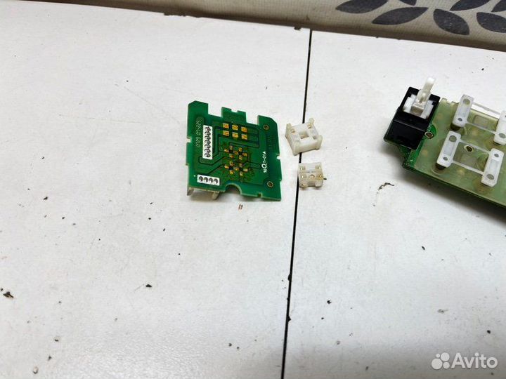 Блок кнопок стеклоподъемников Mazda Cx-7 2.3