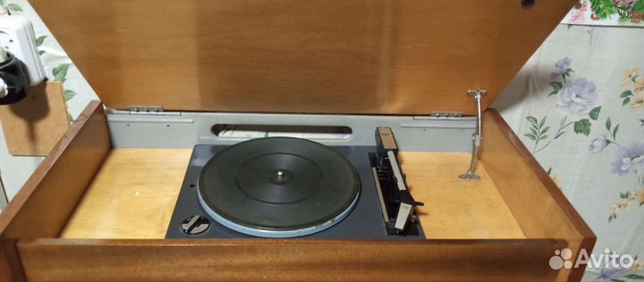 Радиола ригонда 102