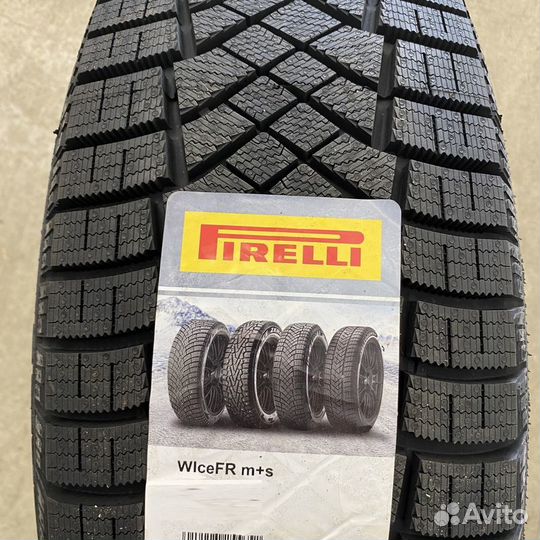 Pirelli Ice Zero FR 235/45 R18 98H