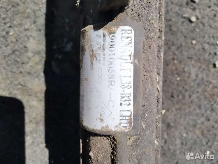 Рулевая рейка Renault Fluence 2010 года