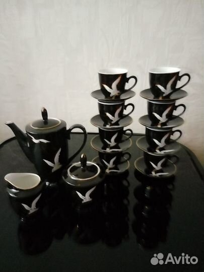 Сервиз кофейный на 8 персон