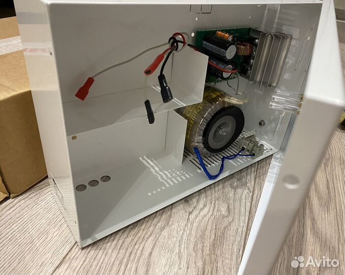 Источник бесперебойного питания брп1-ти-24-3/7