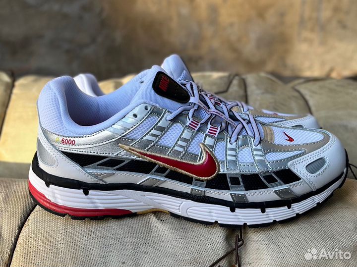 Кроссовки Nike p6000