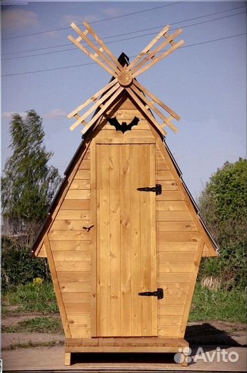 Уличный туалет деревянный У090