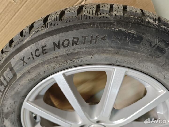 Michelin X-Ice North 4 SUV 22/60 R17 103T