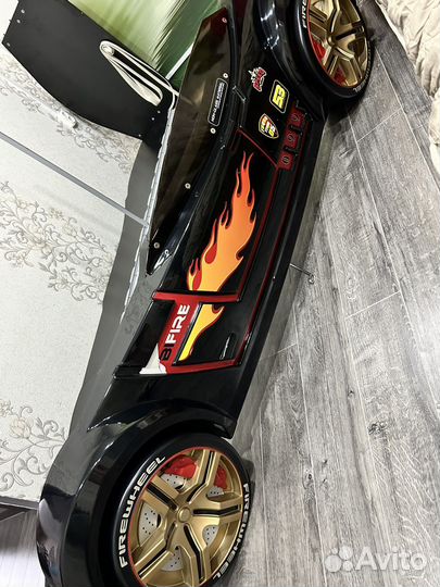 Детская кровать машинка с подсветкой бу