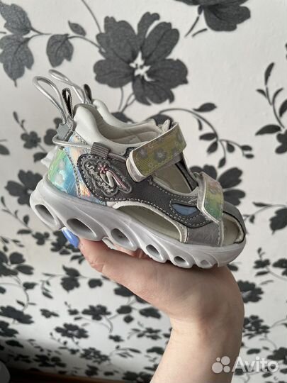 Детская обувь