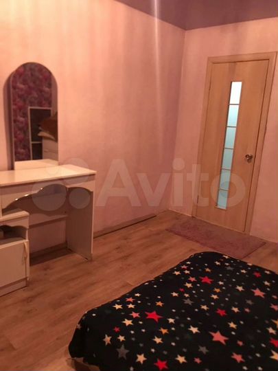 3-к. квартира, 81 м², 5/5 эт.