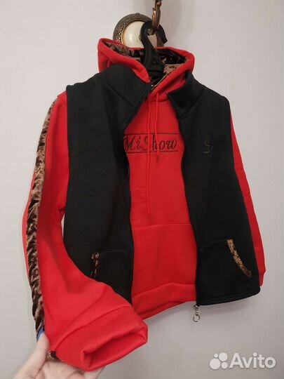 Спортивный костюм тройка