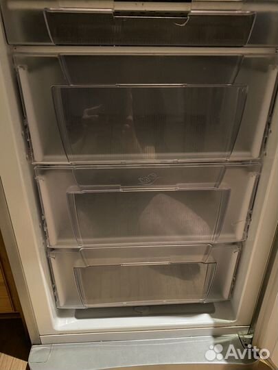 Холодильник indesit, С240G.021