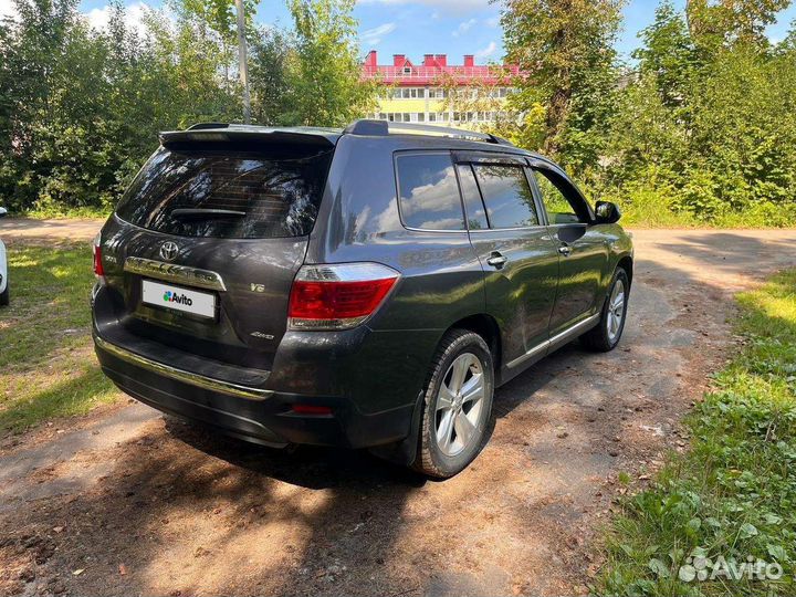 Toyota Highlander 3.5 AT, 2012, 179 000 км