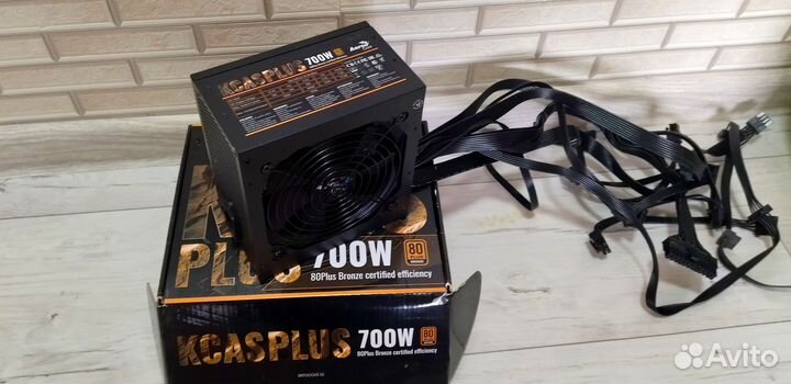 Aerocool Kcas 700 ватт