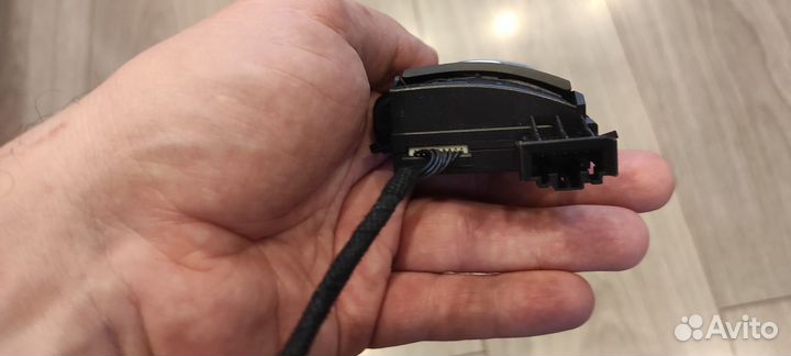 Блок кнопок руля volkswagen tiguan