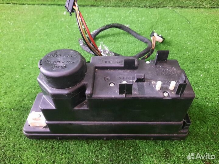 Компрессор центрального замка Mercedes-Benz Slk230