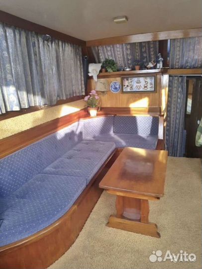 Прогулки на катере