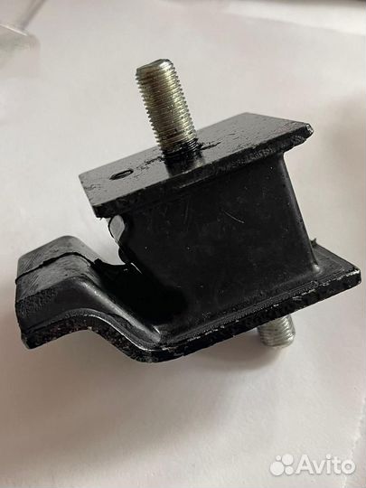 Подушка двигателя - schmaco