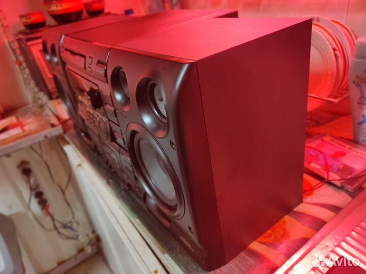 Музыкальный центр sony