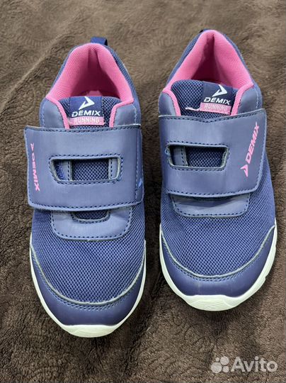Кроссовки demix для девочки 33 размер
