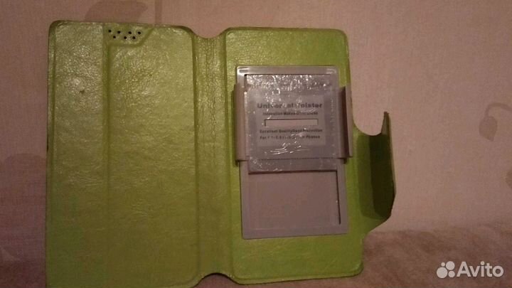 Универсальный чехол-книжка. Диагональ 4-8 дюймов