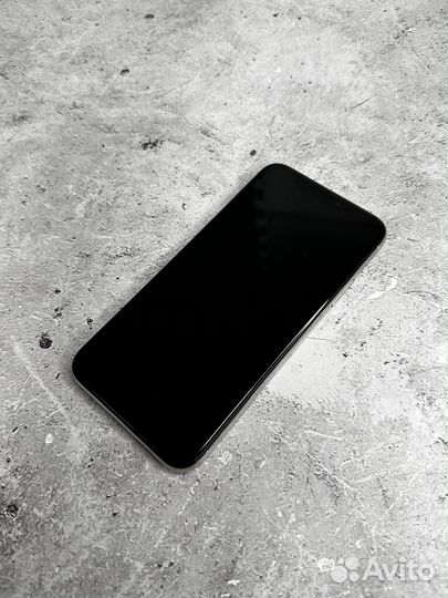 iPhone X, 256 ГБ