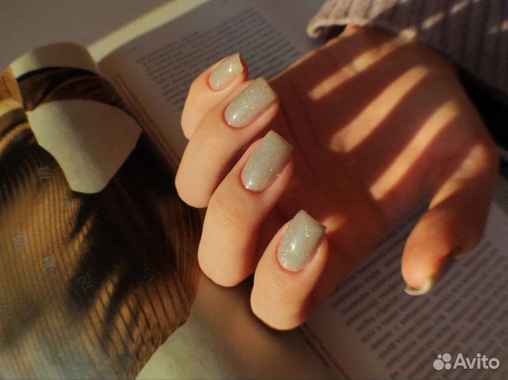Маникюр с покрытием нюд за 1 час