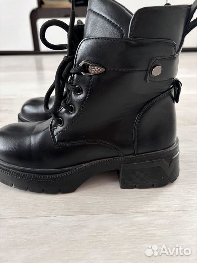 Ботинки осенние для девочки 32
