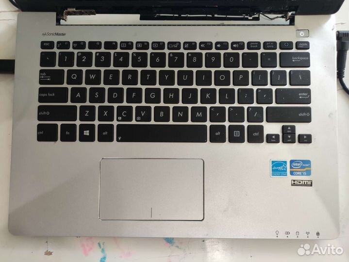 Ноутбук asus