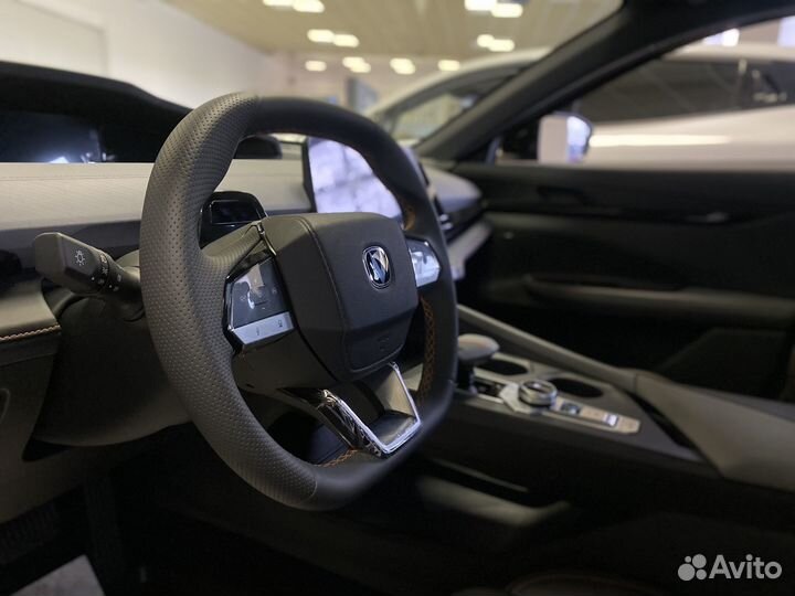 Changan UNI-V 1.5 AMT, 2024