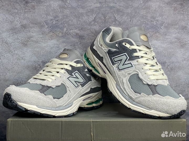 Кроссовки New Balance 2002r grey