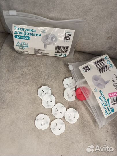 Заглушки для розеток 12 шт новые