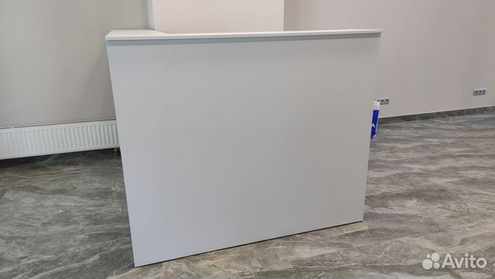 Стойка ресепшен Woodis №2