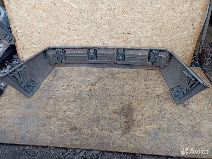 Бампер задний Mercedes W140