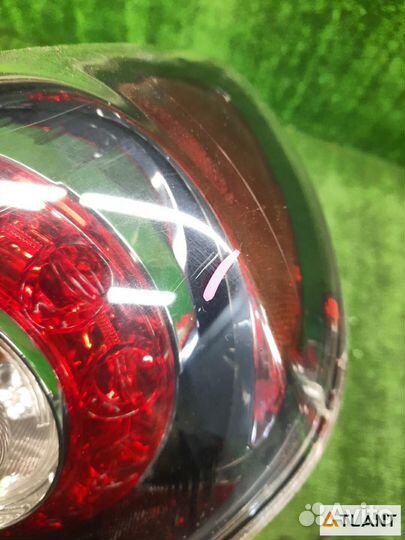 Фонарь задний правый mazda RX-8