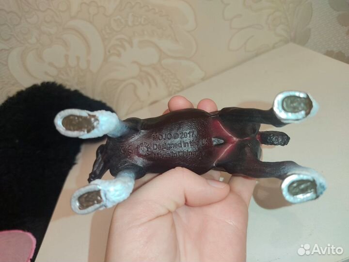 Фигурки животных mojo