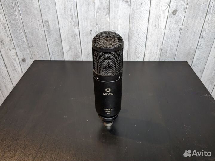 Студийный конденсаторный микрофон Октава мк-220