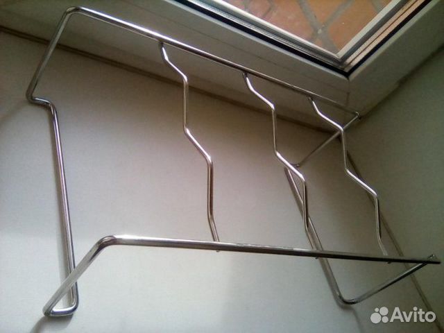 Держатель хромированный для бутылок,новый
