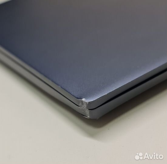 Ультрабук Lenovo YogaSlim7 /Ryzen7/16gbddr4/SSD512