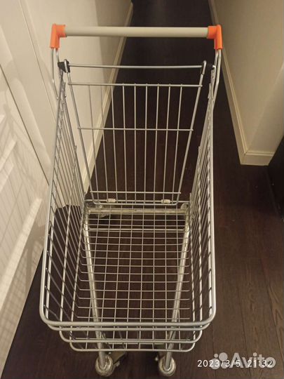 Тележка магазинная, на 60 л. новая