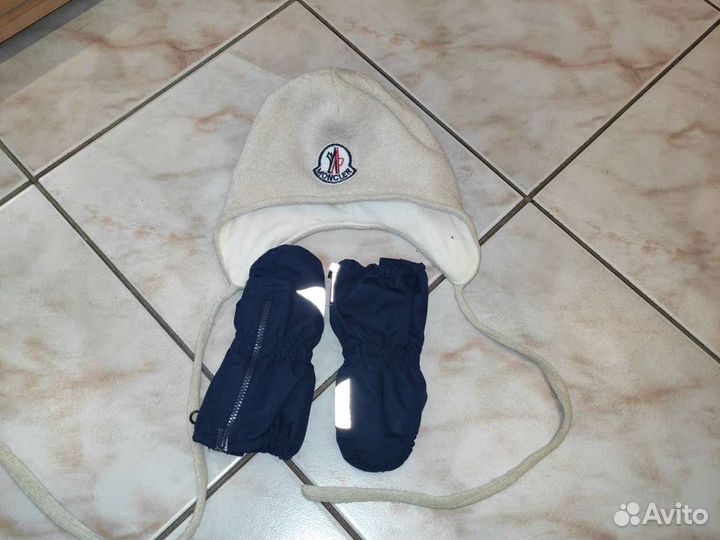 Шапка moncler и варежки Лесси