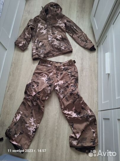 Сноубордическая куртка и штаны o'neill