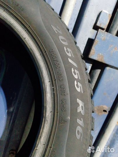 Pirelli Winter Cinturato 205/55 R16 99T