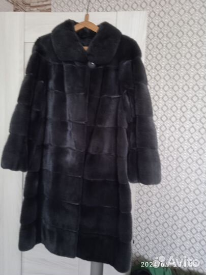 Шуба норковая 48 50