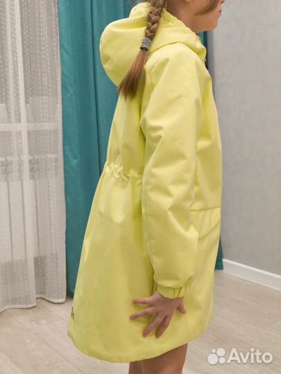 Куртка демисезонная для девочки