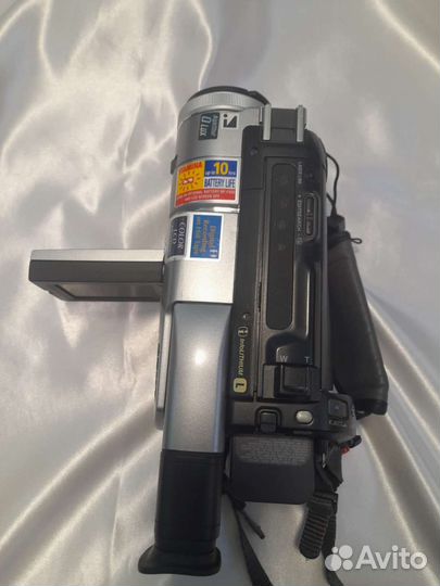 Экшн камера sony NP-F750