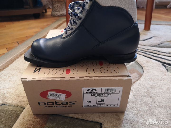 Лыжные ботинки botas 40р