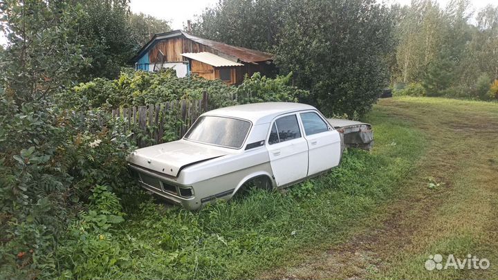 Двери правые Волга 31105